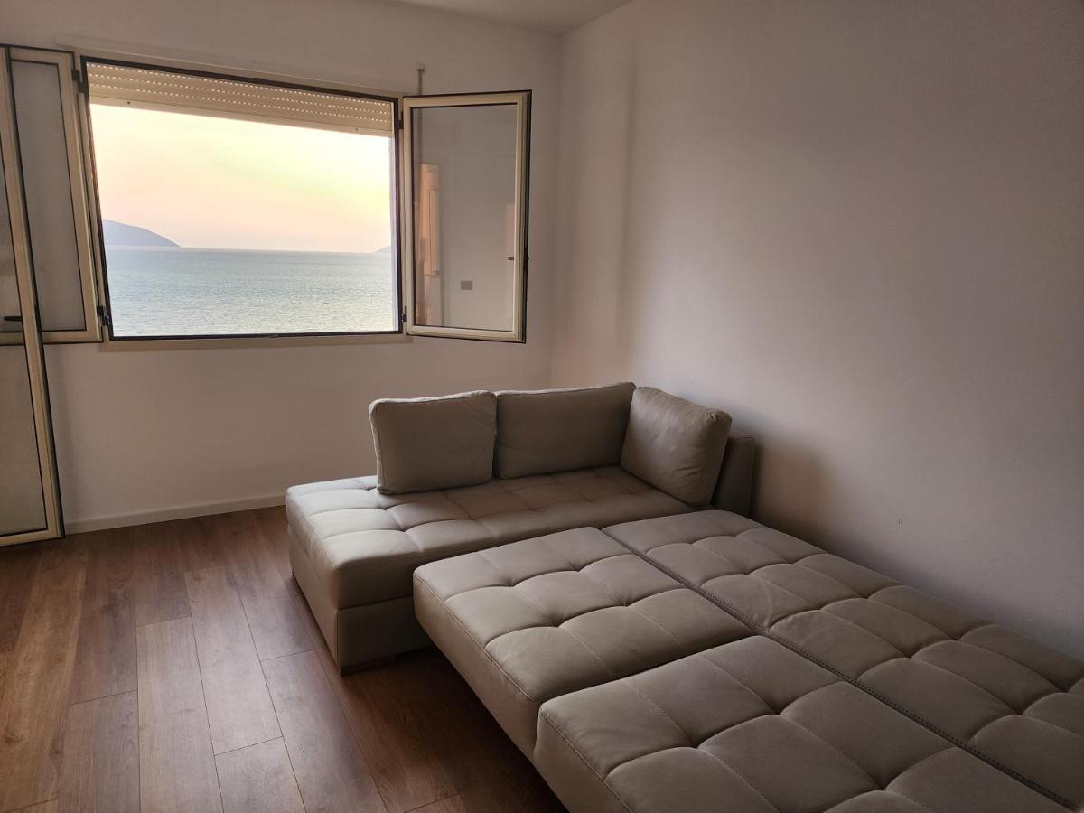 Cloud 10 Apartment Vlorë Buitenkant foto